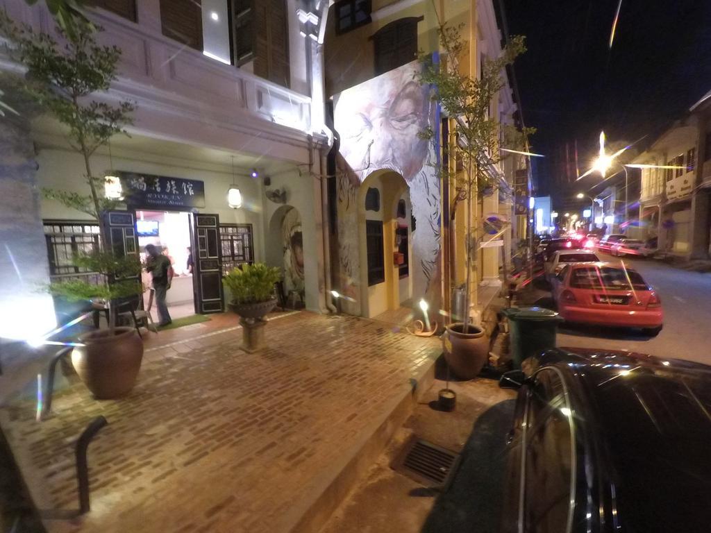 Ryokan Muntri Boutique Hostel George Town Eksteriør billede