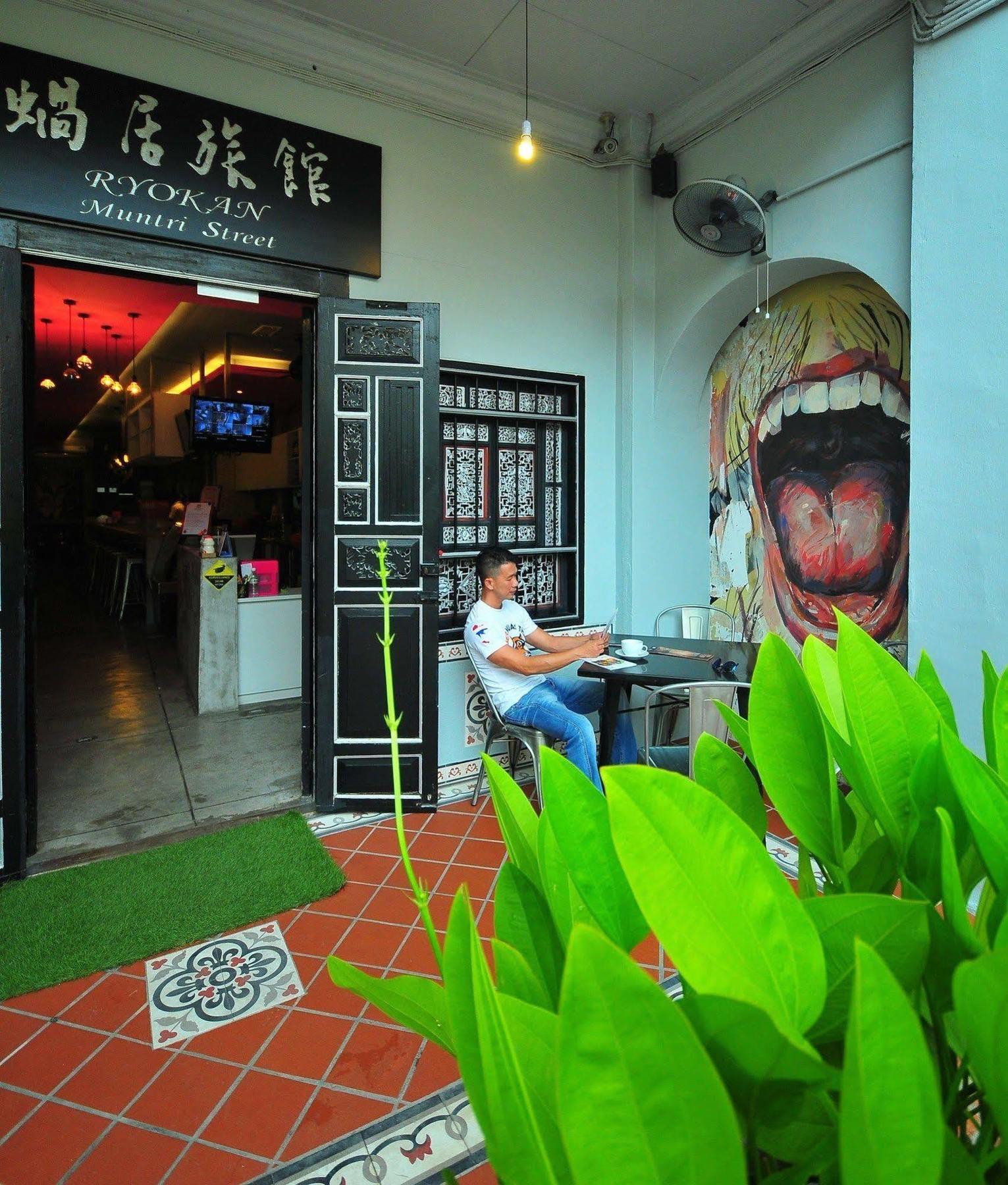 Ryokan Muntri Boutique Hostel George Town Eksteriør billede